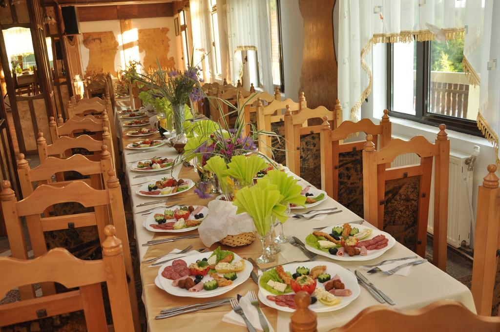 Cabana Claris Văliug Eksteriør bilde